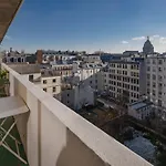 Eiffel Tower Loft Residence